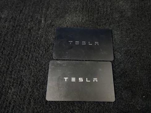 Used 2024 Tesla Model S Plaid AWD/4WD image 95