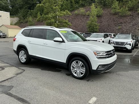 Used 2019 Volkswagen Atlas SE w/ Panoramic Sunroof Package AWD/4WD image 10