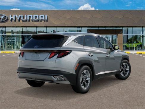 New 2026 Hyundai Tucson SEL FWD image 4