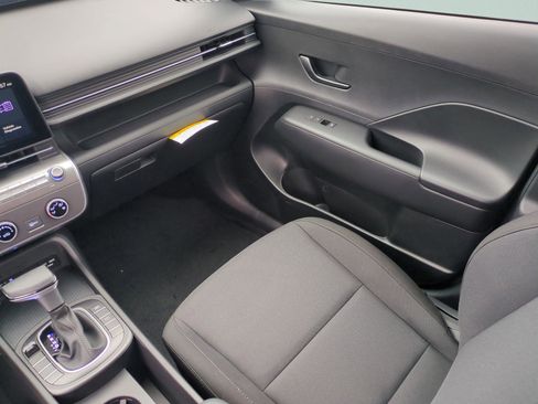 New 2026 Hyundai Kona SE FWD image 17