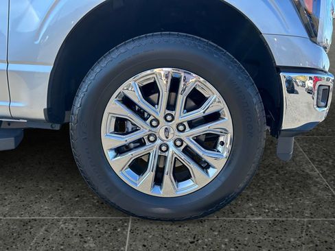 Used 2025 Ford F150 Lariat w/ Equipment Group 502A High image 9