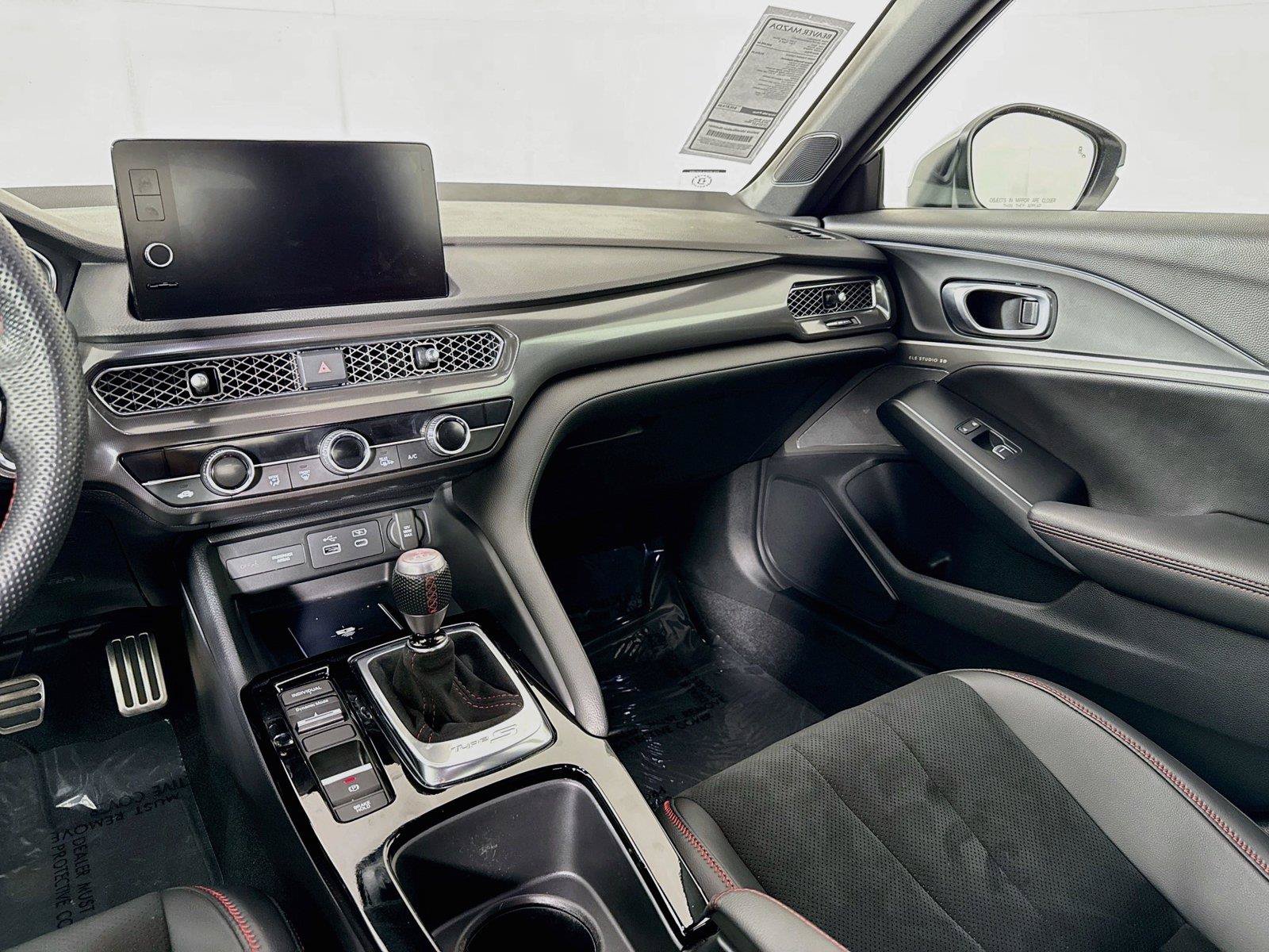 Used 2024 Acura Integra Type S FWD image 29
