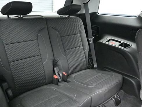 Used 2019 GMC Acadia SLE AWD/4WD image 13
