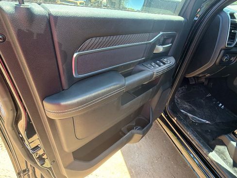 New 2026 RAM 3500 Big Horn AWD/4WD image 14