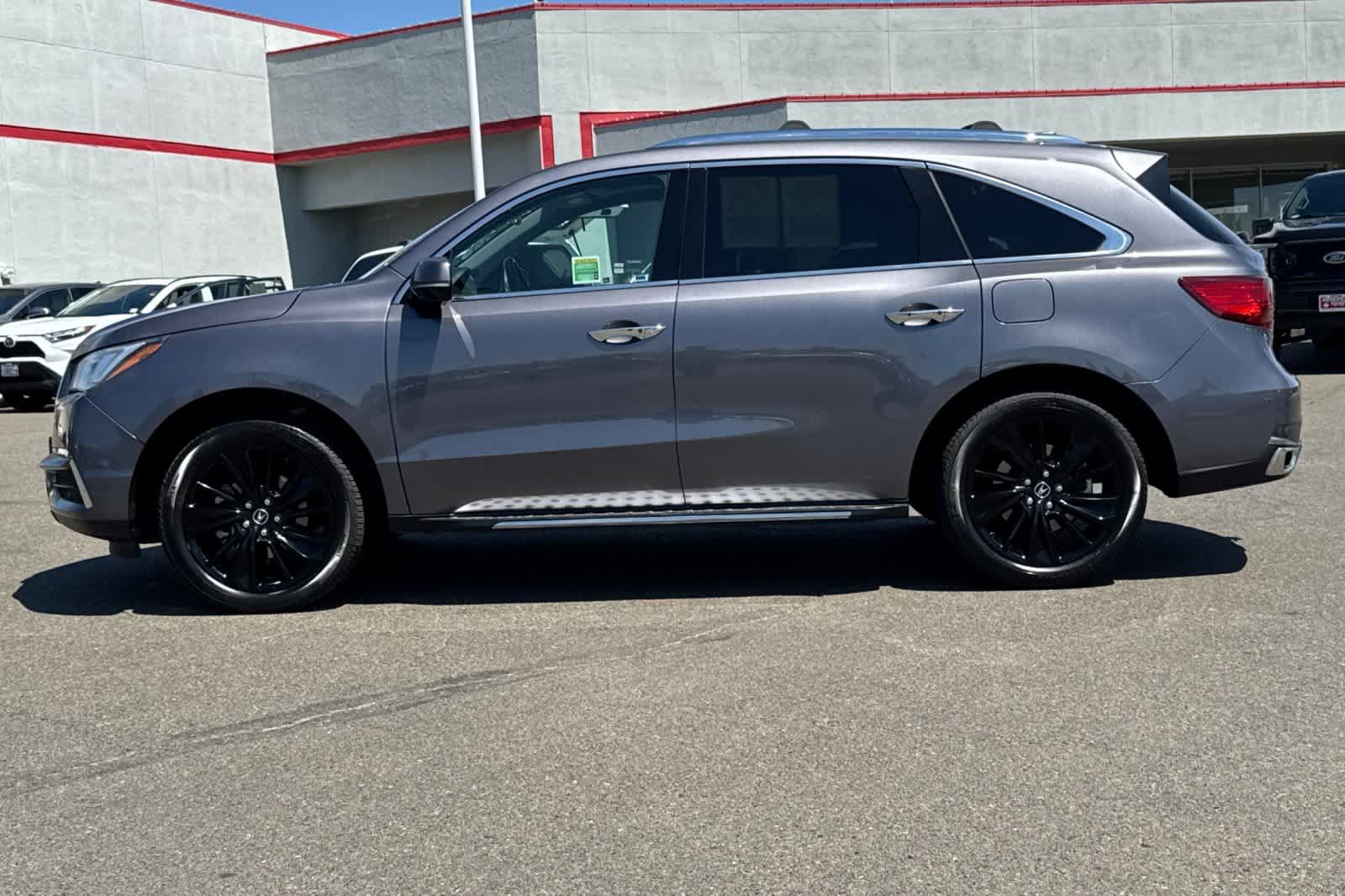 Used 2020 Acura MDX w/ Technology Package AWD/4WD image 9