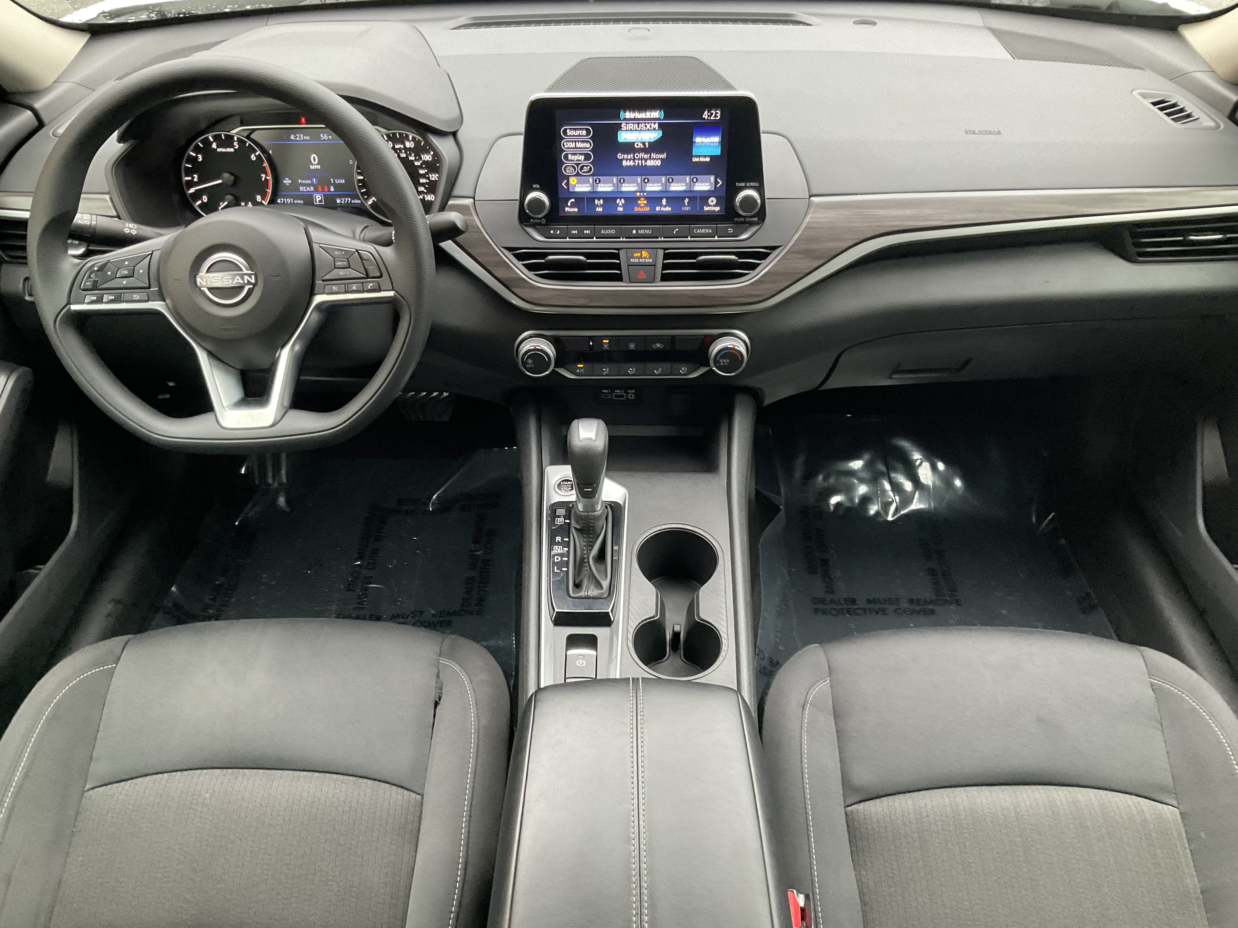 Used 2025 Nissan Altima 2.5 SV AWD/4WD image 22