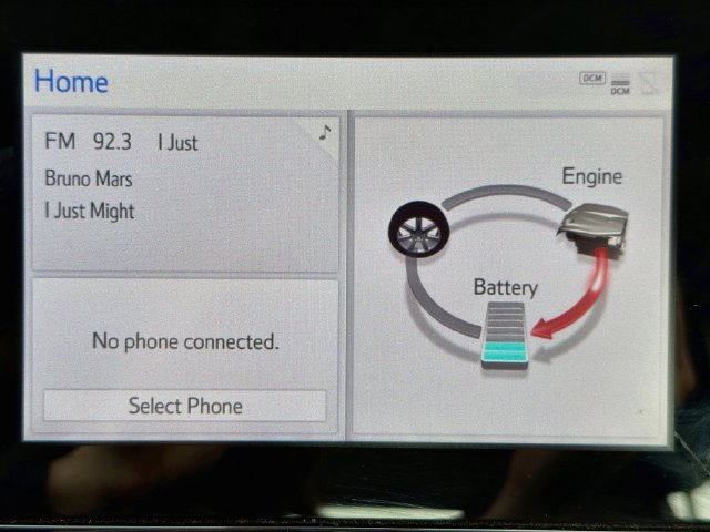 Used 2020 Toyota Prius XLE w/ Advanced Technology Package AWD/4WD image 13