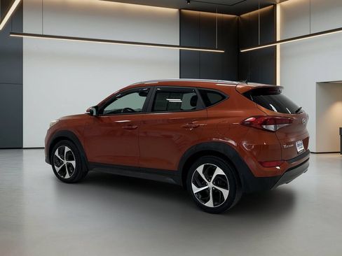 Used 2016 Hyundai Tucson Sport FWD image 3