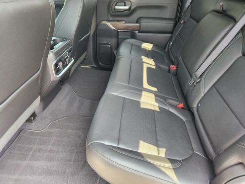 Used 2019 GMC Sierra 1500 SLT RWD image 12