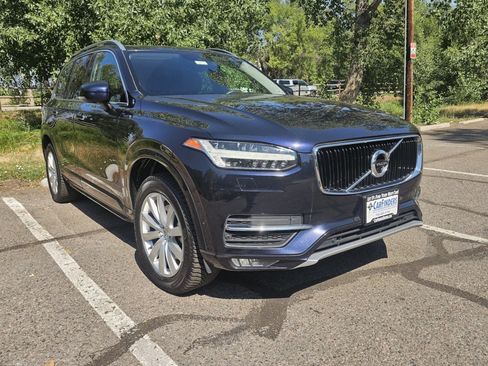 Used 2017 Volvo XC90 T6 Momentum w/ Vision Package AWD/4WD image 7