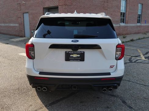 Used 2024 Ford Explorer ST w/ Equipment Group 401A AWD/4WD image 5