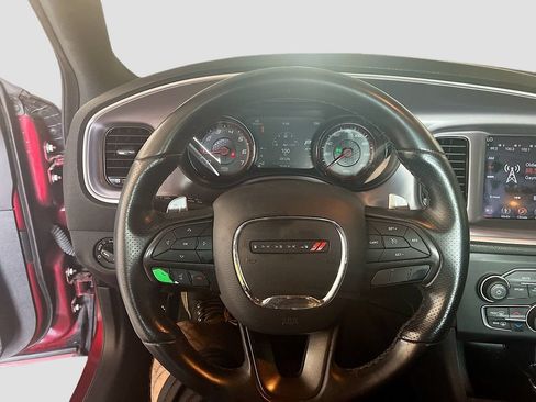 Used 2019 Dodge Charger R/T w/ Blacktop Package RWD image 11