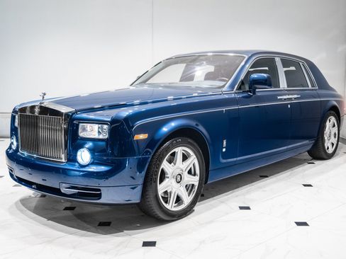 Used 2011 Rolls-Royce Phantom Sedan RWD image 24