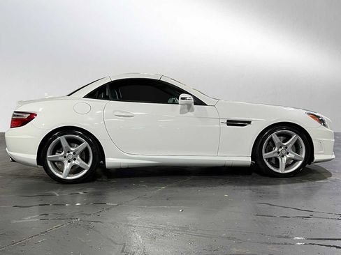 Used 2014 Mercedes-Benz SLK 350 SLK 350 image 2