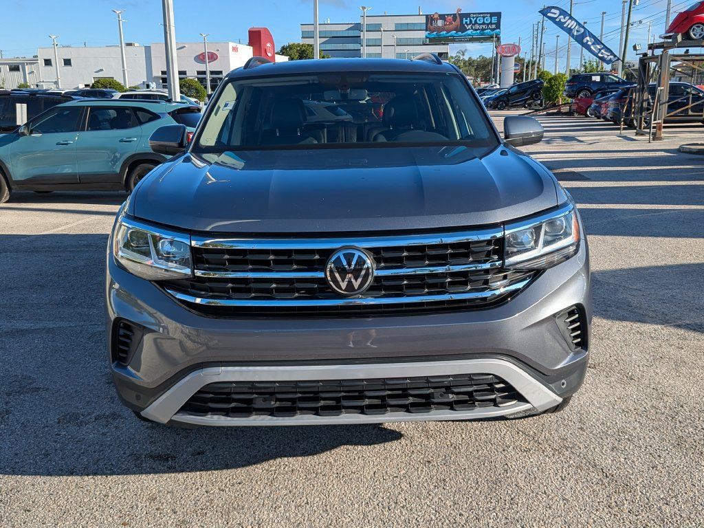 Certified 2023 Volkswagen Atlas SE w/ Panoramic Sunroof Package FWD image 6