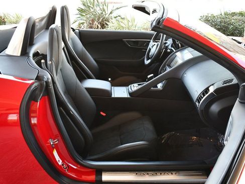 Used 2019 Jaguar F-TYPE Convertible image 55