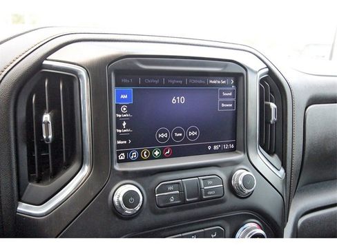 Used 2021 GMC Sierra 1500 AT4 image 24