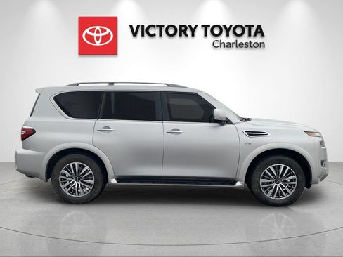 Used 2021 Nissan Armada SV w/ SV Appearance Package image 5