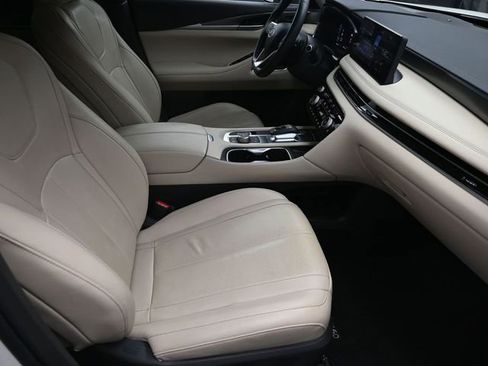 Used 2023 INFINITI QX60 Luxe w/ Vision Package image 46