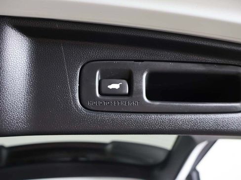Used 2023 Honda CR-V EX-L image 20