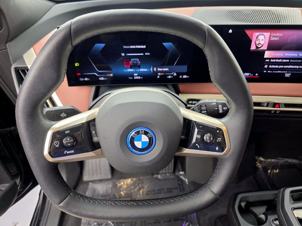 Certified 2023 BMW iX xDrive50 w/ Premium Package AWD/4WD image 18