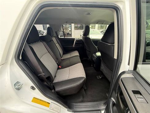 Used 2019 Toyota 4Runner SR5 AWD/4WD image 26