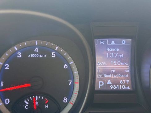 Used 2013 Hyundai Santa Fe GLS FWD image 20