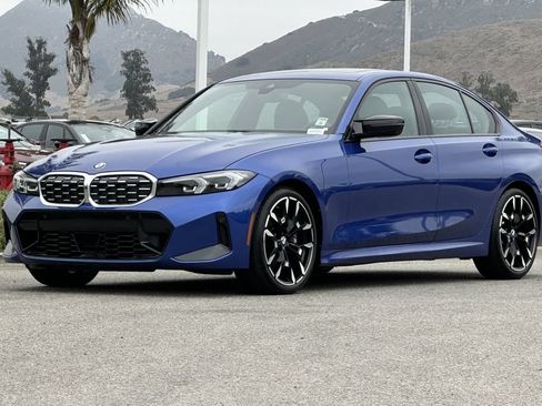Used 2025 BMW M340i RWD image 7