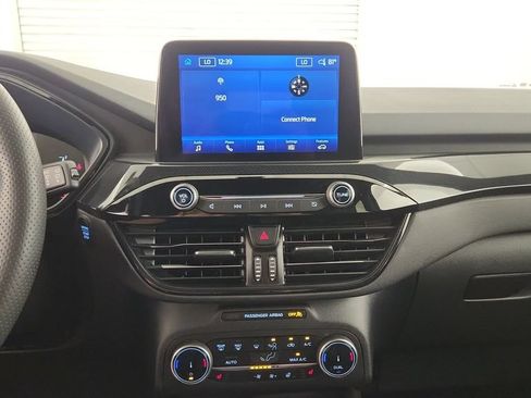 Used 2023 Ford Escape ST-Line AWD/4WD image 13