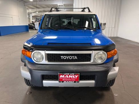 Used 2008 Toyota FJ Cruiser 2WD image 8