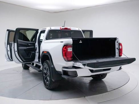 Used 2025 GMC Canyon Elevation w/ Convenience Package image 20