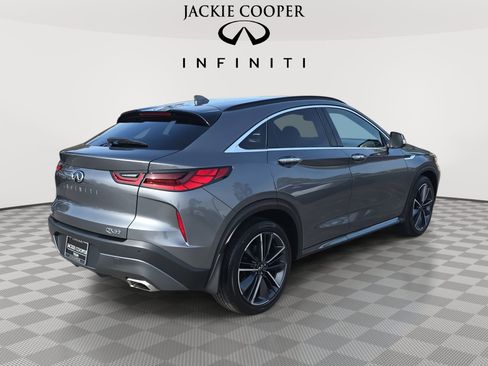 Certified 2025 INFINITI QX55 Essential image 5
