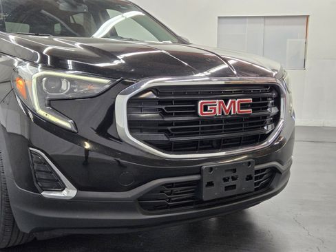 Used 2019 GMC Terrain SLE w/ LPO, Floor Liner Package FWD image 5