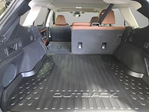 Certified 2025 Subaru Outback Touring XT w/ Tech Package 3 image 16