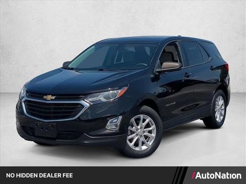 Used 2018 Chevrolet Equinox LS FWD image 1
