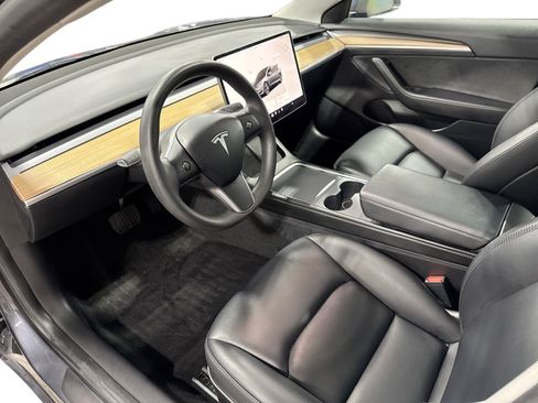 Certified 2023 Tesla Model 3 Standard Range RWD image 9
