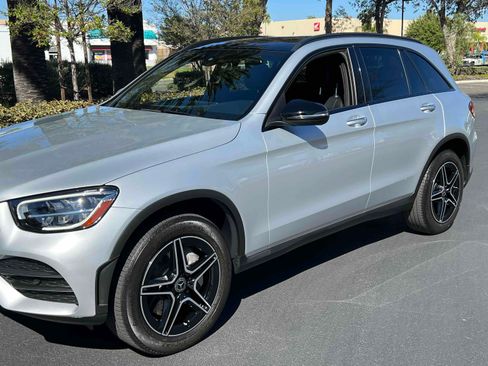 Used 2020 Mercedes-Benz GLC 300 4MATIC image 30
