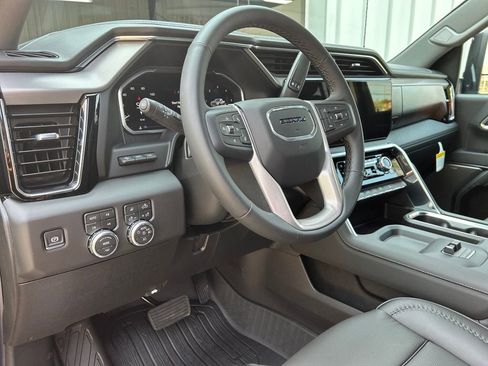 New 2026 GMC Sierra 2500 Denali w/ Denali Reserve Package image 16