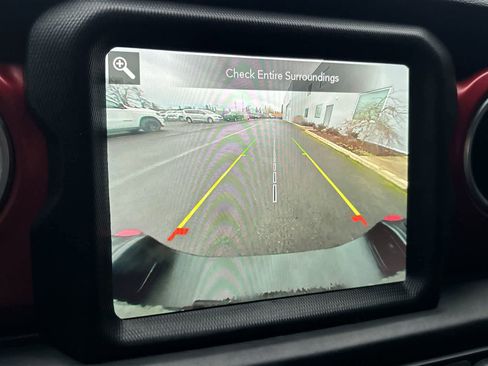 Used 2021 Jeep Gladiator Rubicon image 18