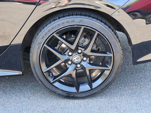 Used 2022 Honda Civic Sport image 12