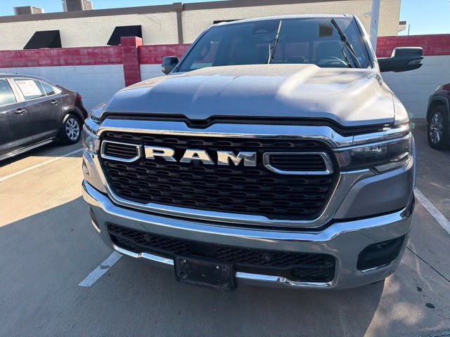 Used 2025 RAM 1500 Big Horn AWD/4WD image 4