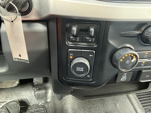 New 2025 Ford F550 4x4 Regular Cab Super Duty image 35