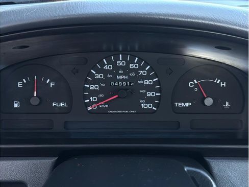 Used 1995 Nissan Pickup 2WD Regular Cab image 15