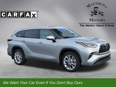 Used 2024 Toyota Highlander Limited