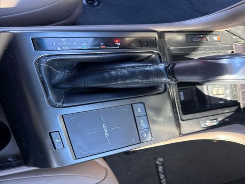 Used 2023 Lexus GX 460 Premium image 27