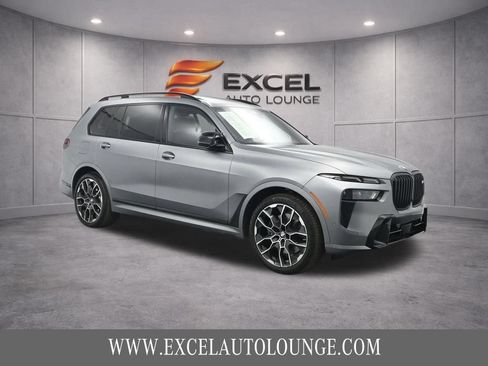 Used 2023 BMW X7 M60i w/ Executive Package AWD/4WD image 11