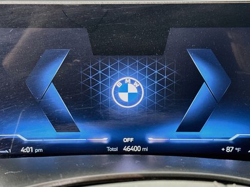 Used 2025 BMW X7 xDrive40i AWD/4WD image 16