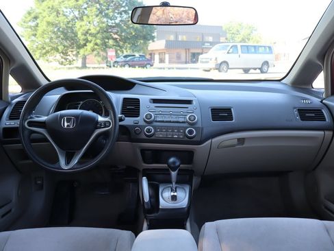 Used 2010 Honda Civic LX image 16