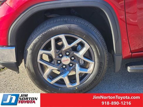 Used 2023 GMC Sierra 1500 SLT w/ SLT Premium Package image 13