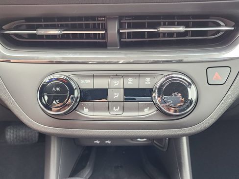 New 2026 Buick Envista Sport Touring FWD image 26